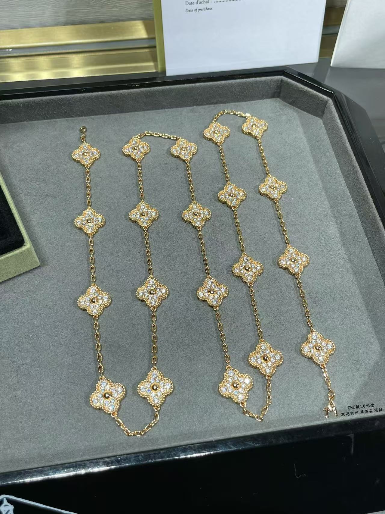 [⭐Glow]CLOVER 20 MOTIFS FULL-DIAMOND NECKLACE