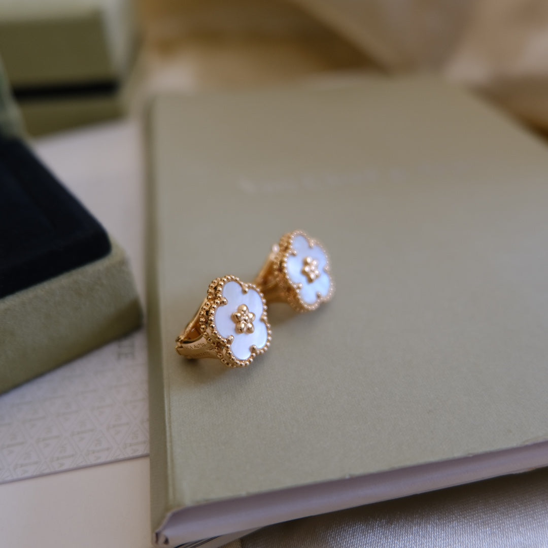 [⭐Glow]2026 NEW STYLE LUCKY SPRING EARRINGS