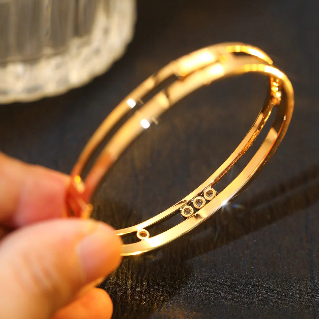 [⭐Glow]Move Romane Diamond Bangle Bracelet