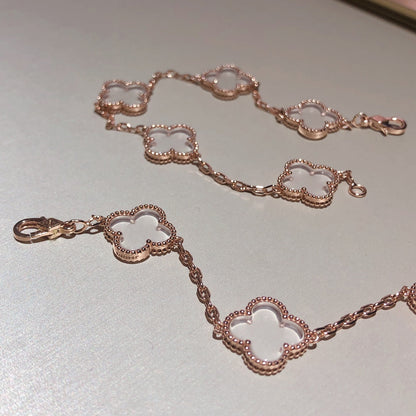 [⭐Glow]CLOVER 5 MOTIF ROCK CRYSTAL BRACELET