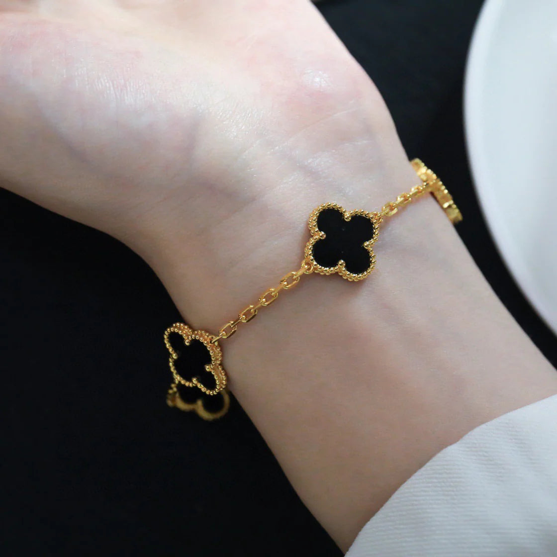 [⭐Glow] CLOVER 5 MOTIF ONYXS BRACELET COLLECTION