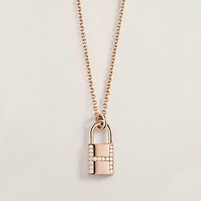 [⭐Glow]HM ADVANCED NICHE LOCK HEAD NECKLACE DIAMONDS
