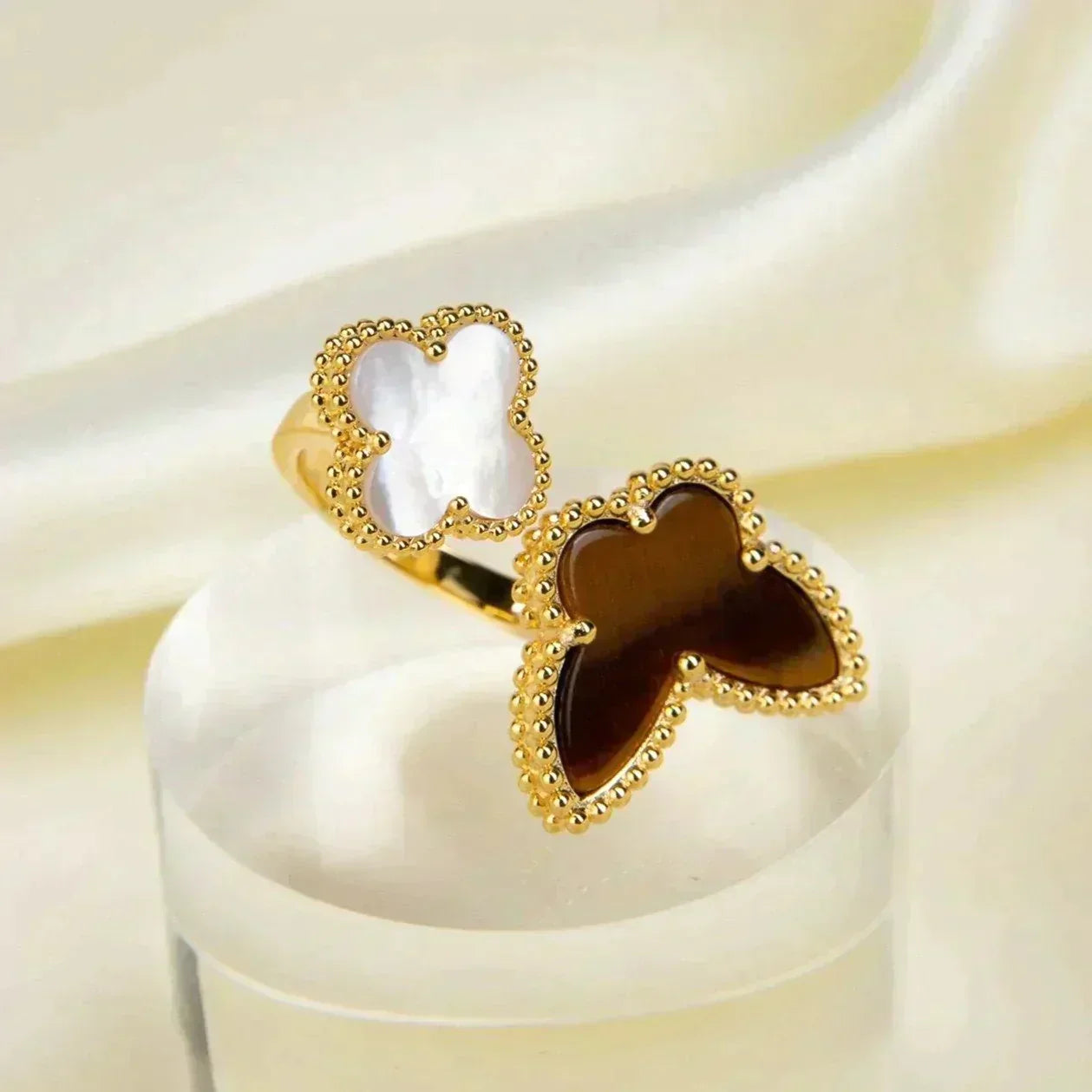 [⭐Glow]LUCKY BETWEEN THE FINGER RING