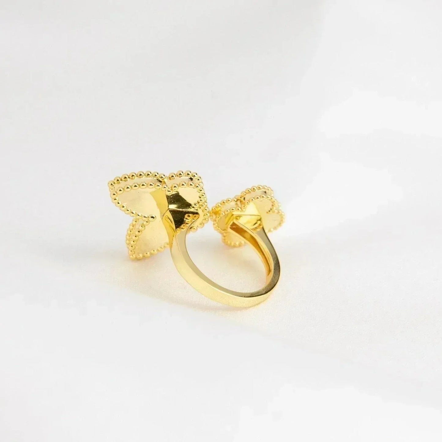 [⭐Glow]LUCKY BETWEEN THE FINGER RING