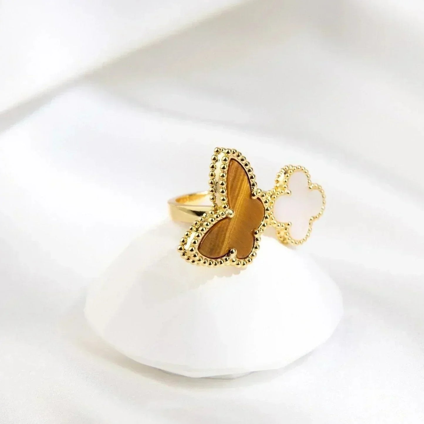 [⭐Glow]LUCKY BETWEEN THE FINGER RING