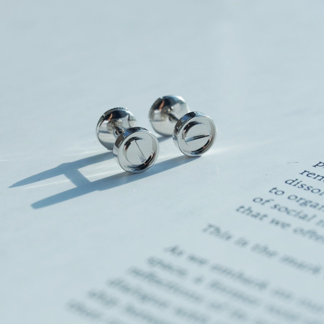 [⭐Glow]LOVE EARRINGS SILVER 10MM