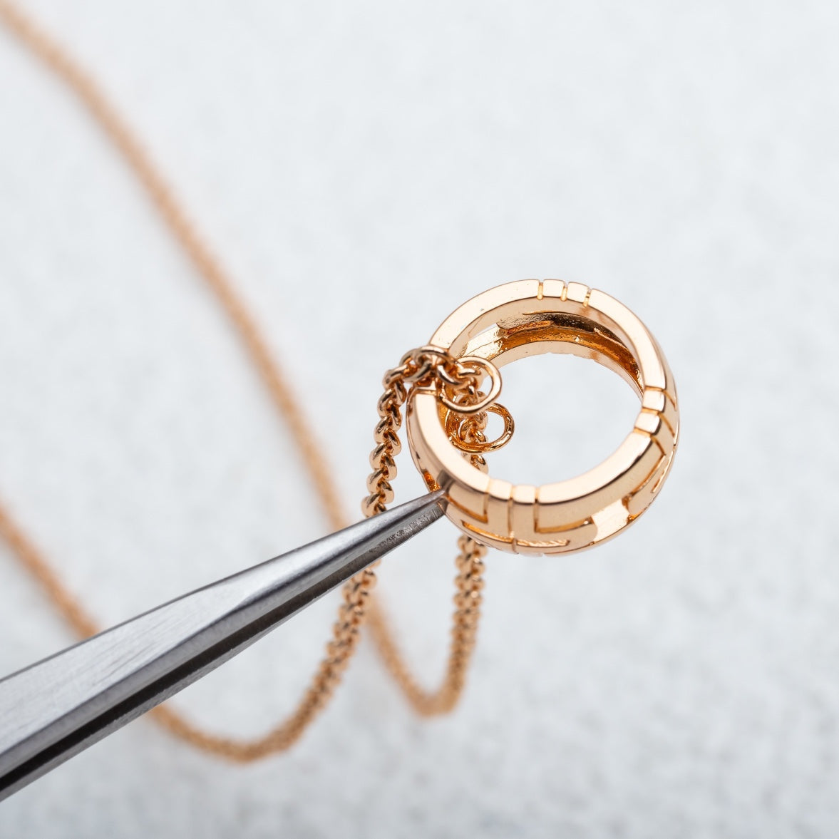 [⭐Glow]PARENTESI NECKLACE PINK GOLD