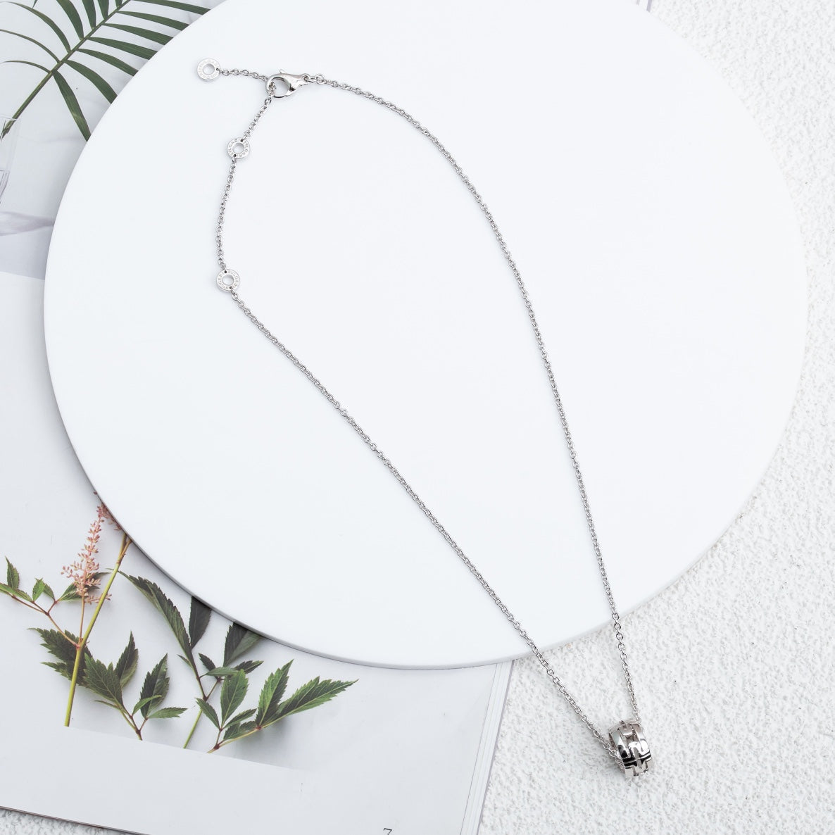 [⭐Glow]PARENTESI NECKLACE SILVER