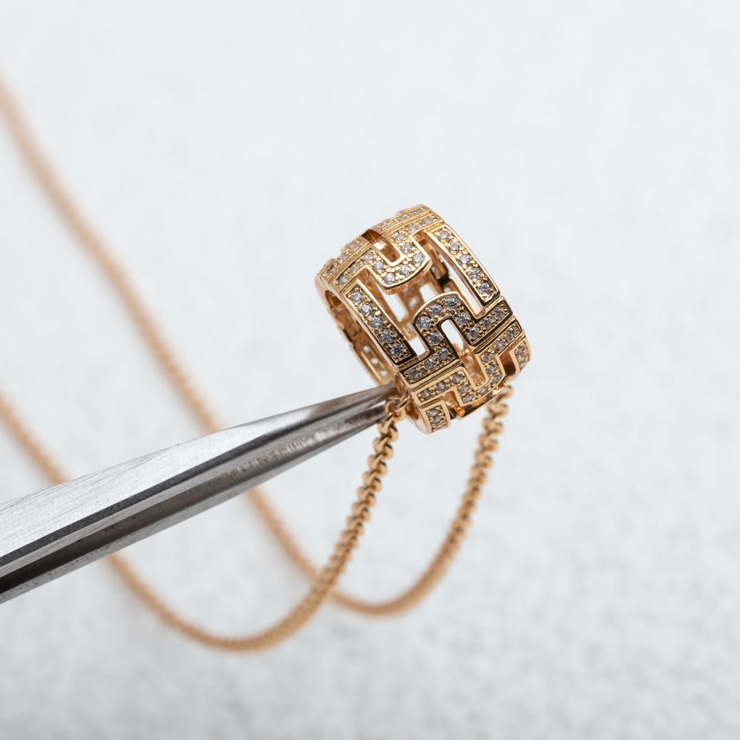 [⭐Glow]PARENTESI NECKLACE PINK GOLD DIAMOND