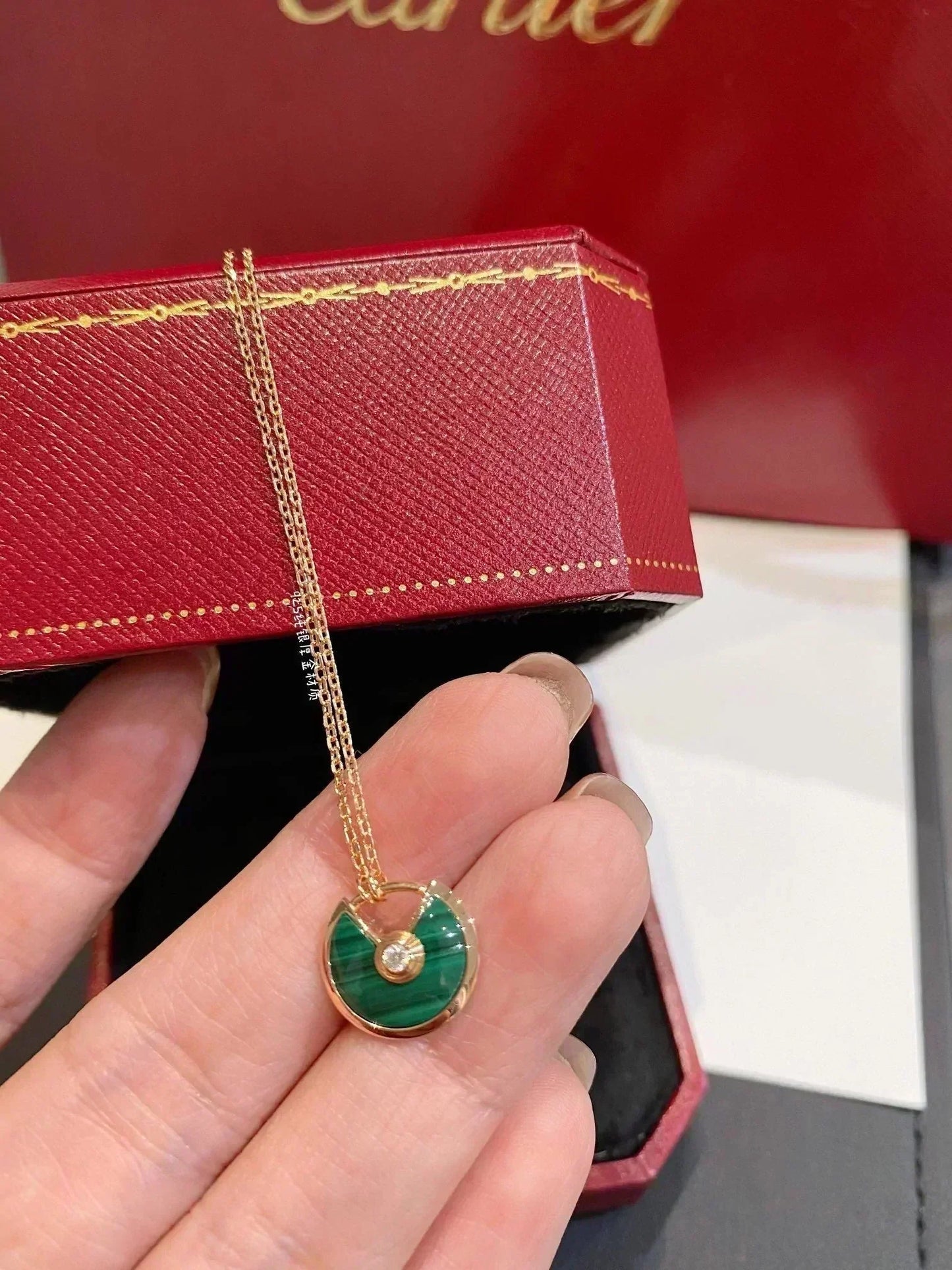 [⭐Glow]AMULETTE ROSE GOLD MALACHITE NECKLACE
