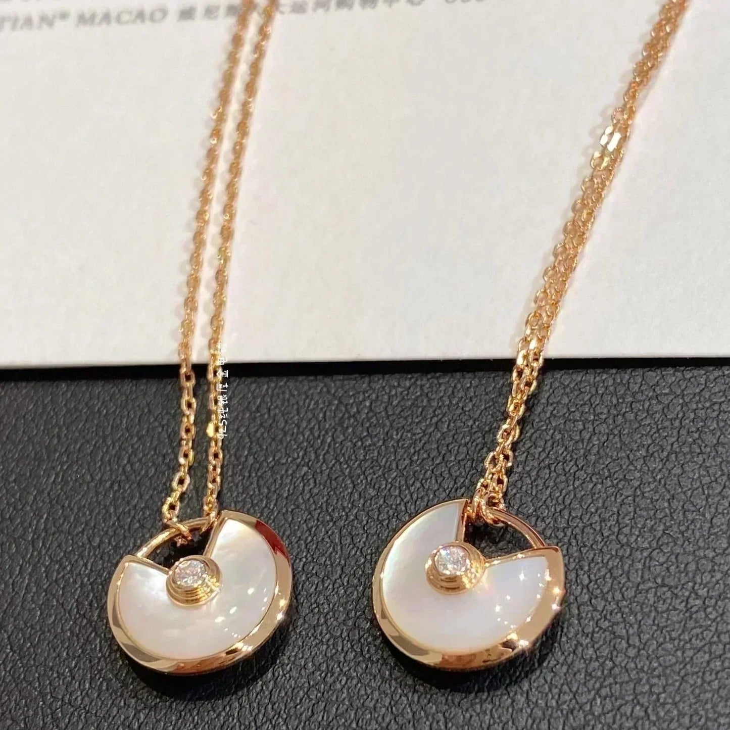 [⭐Glow]AMULETTE ROSE GOLD MOP NECKLACE