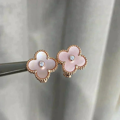 [⭐Glow]CLOVER MEDIUM 1 MOTIFS  PINK MOP DIAMOND EARRINGS