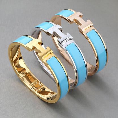 [⭐Glow]H CLOUD BLUE BRACELET