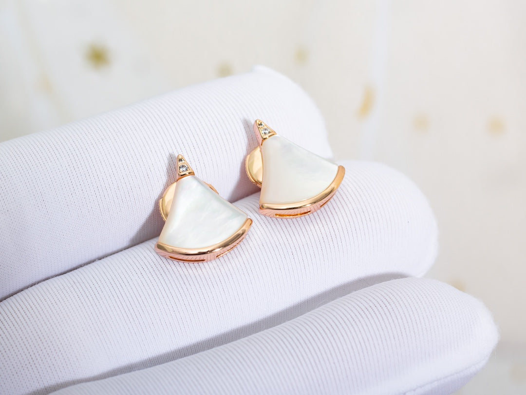 [⭐Glow]DIVAS DREAM EARRINGS PINK GOLD