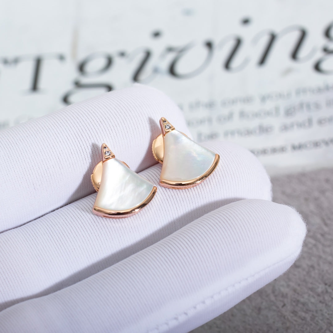 [⭐Glow]DIVAS DREAM EARRINGS PINK GOLD