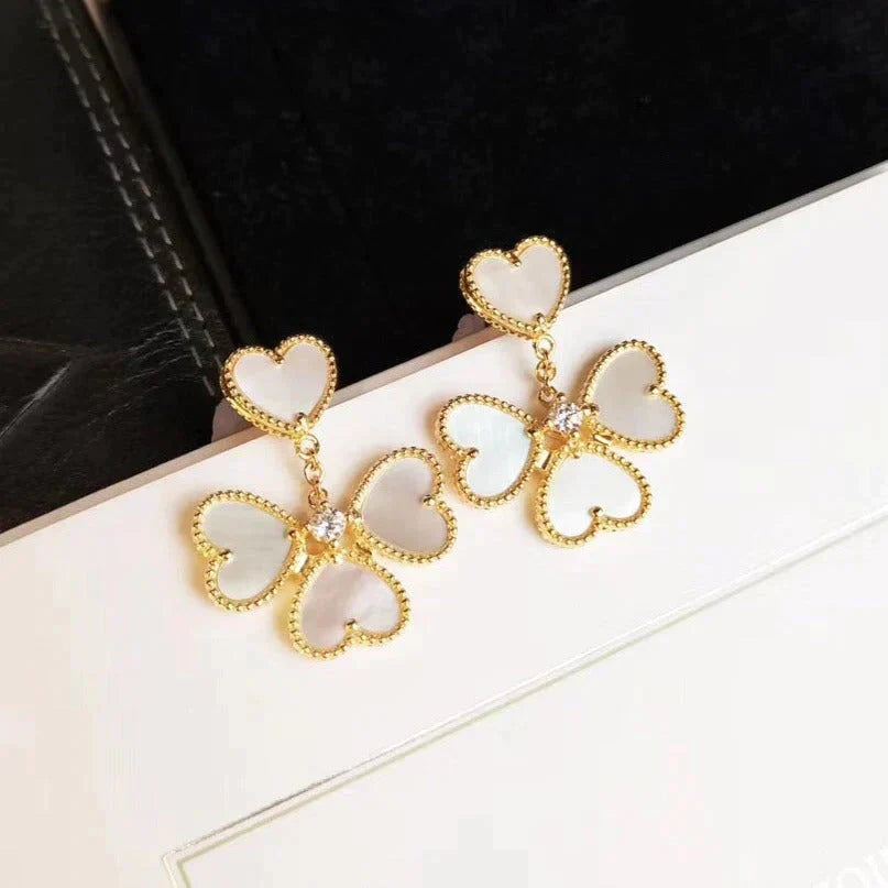 [⭐Glow]CLOVER SWEET WHITE MOP EARRINGS