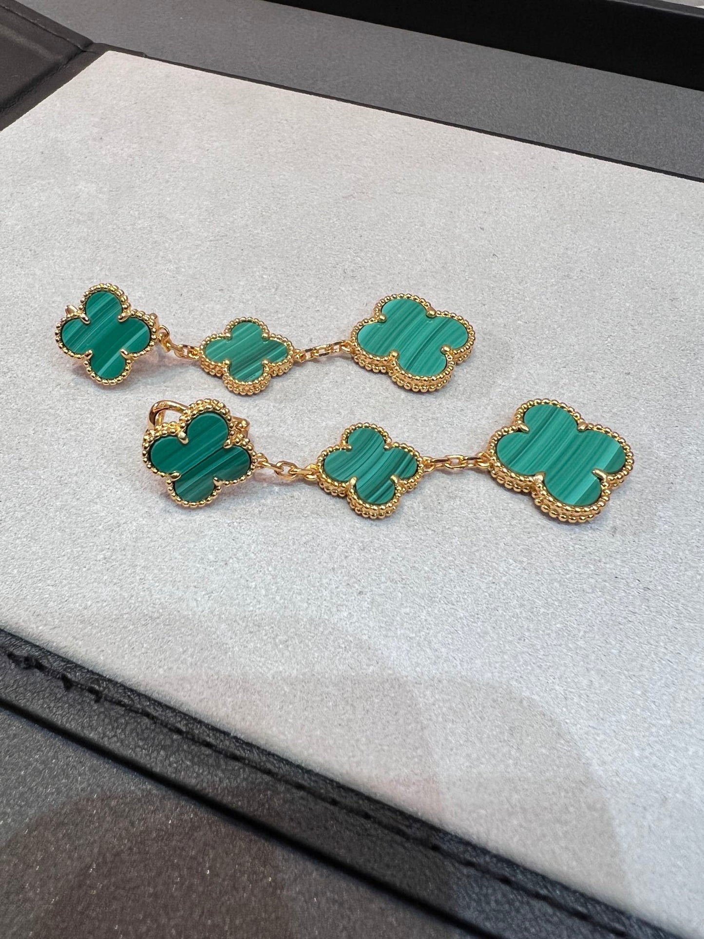 [⭐Glow]CLOVER MALACHITE 3 MOTIFS GOLD