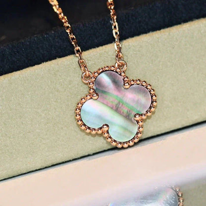 [⭐Glow]CLOVER 15MM  GRAY MOTHER OF PEARL NECKLACE