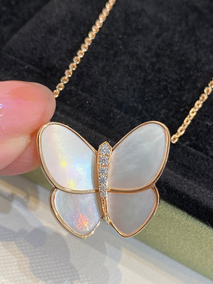 [⭐Glow]BUTTERFLY GOLD MOP DIAMOND NECKLACE