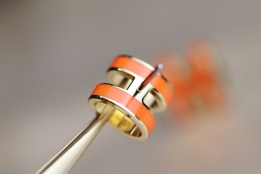 [⭐Glow]MINI POP H EARRINGS ORANGE