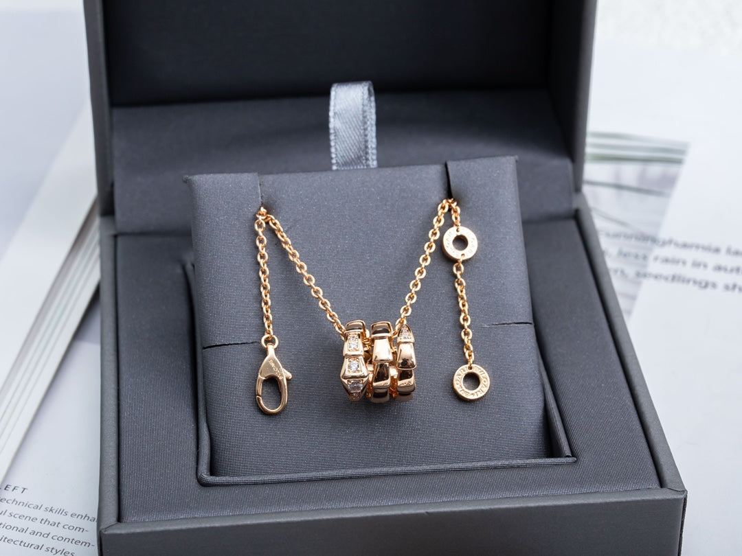 [⭐Glow]SERPENTI PINK GOLD NECKLACE DIAMOND