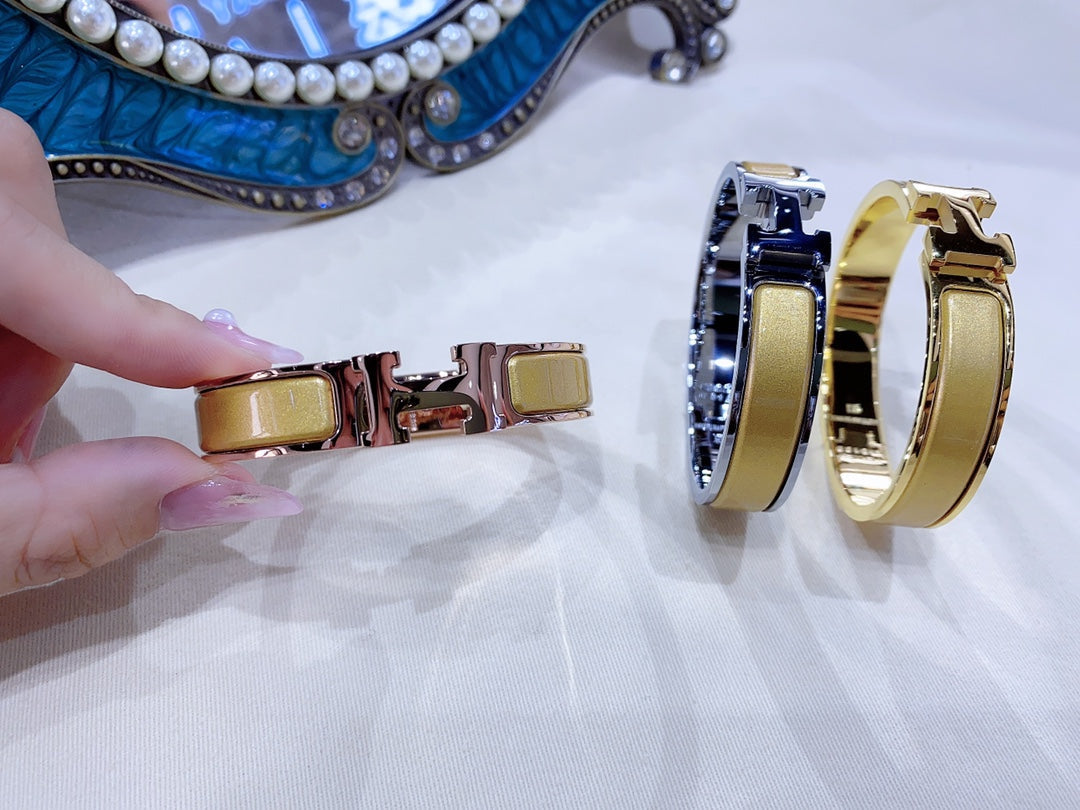 [⭐Glow]H CHAMPAGNE BRACELET