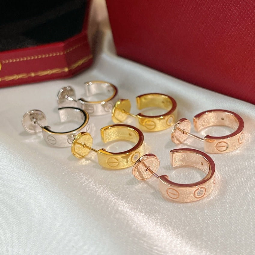 [⭐Glow]LOVE EARRINGS 5.7MM 2 DIAMONDS