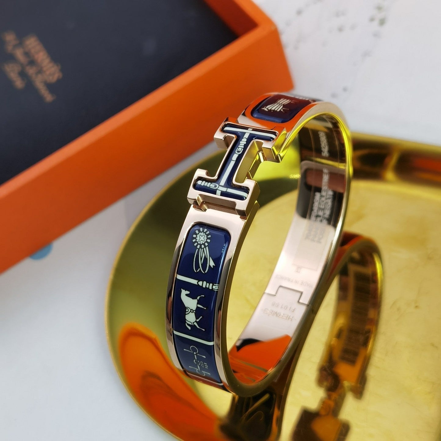 [⭐Glow]H COUVERTURES DARK BLUE BRACELET