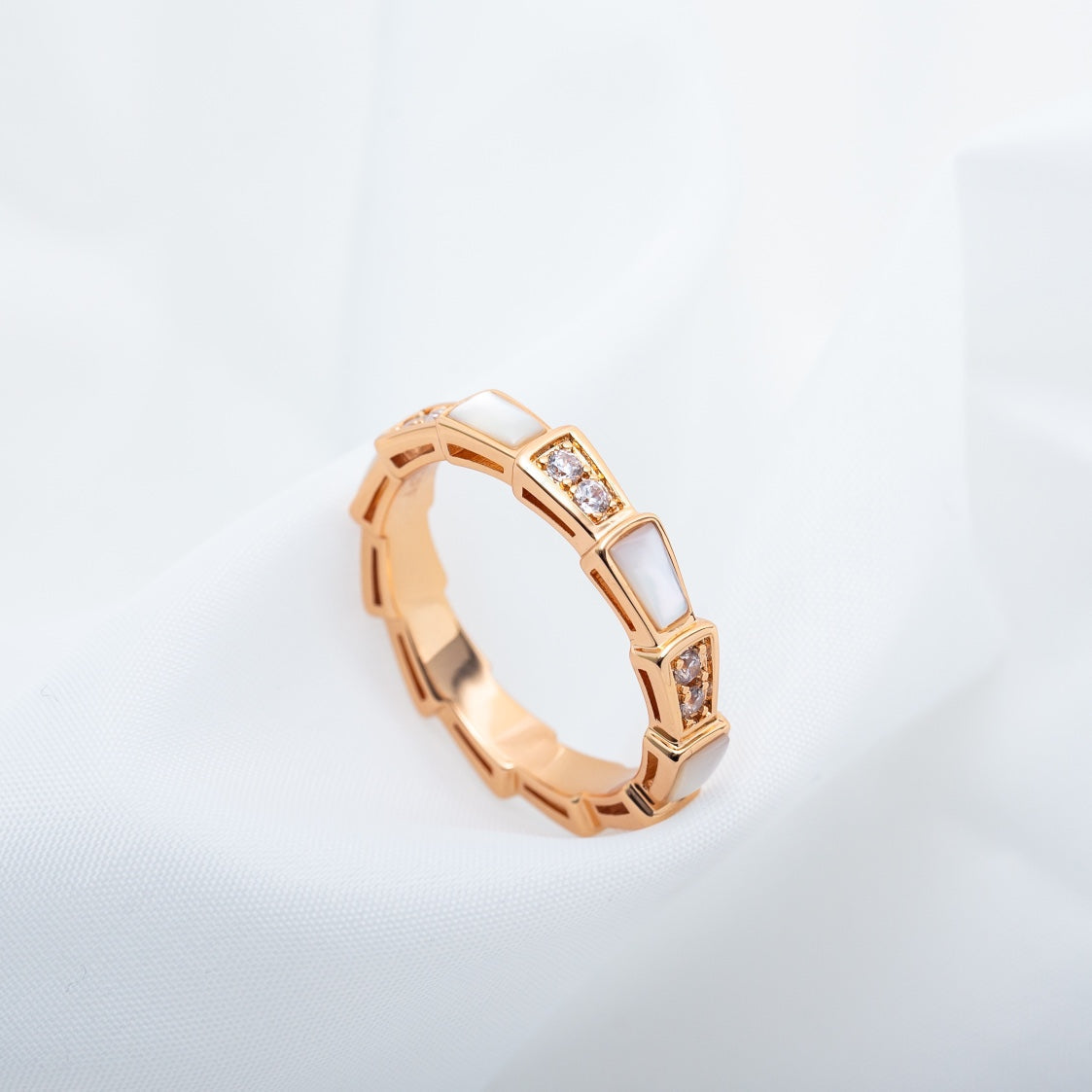 [⭐Glow]SERPENTI RING PINK GOLD DIAMOND MOP 3MM