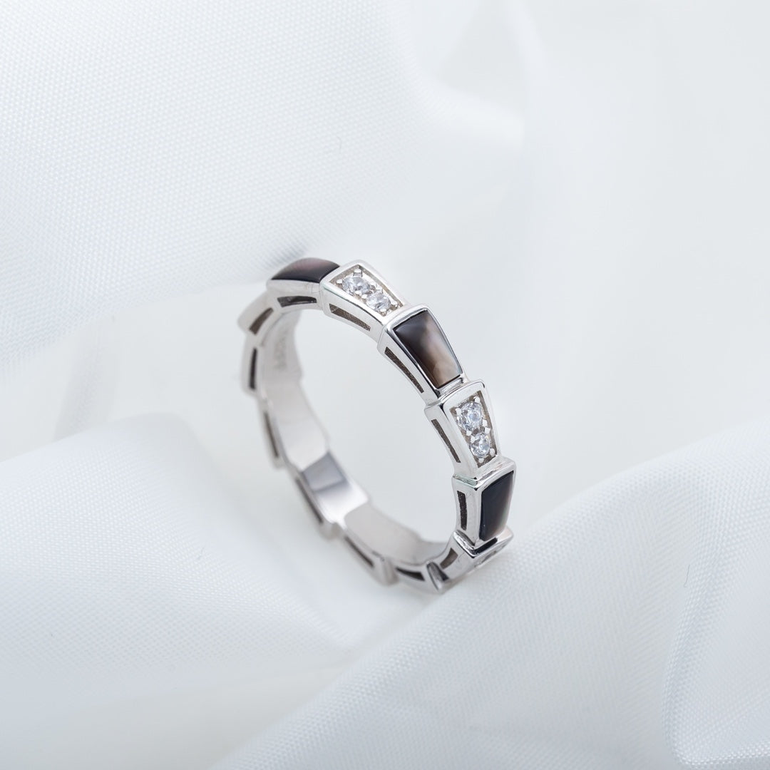 [⭐Glow]SERPENTI RING SILVER  DIAMOND BLACK MOP 3MM