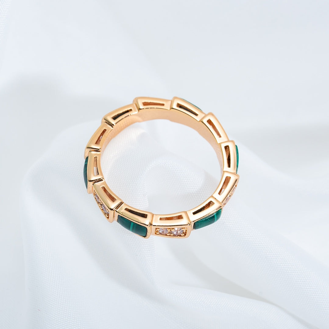 [⭐Glow]SERPENTI RING PINK GOLD MALACHITE DIAMOND 3MM