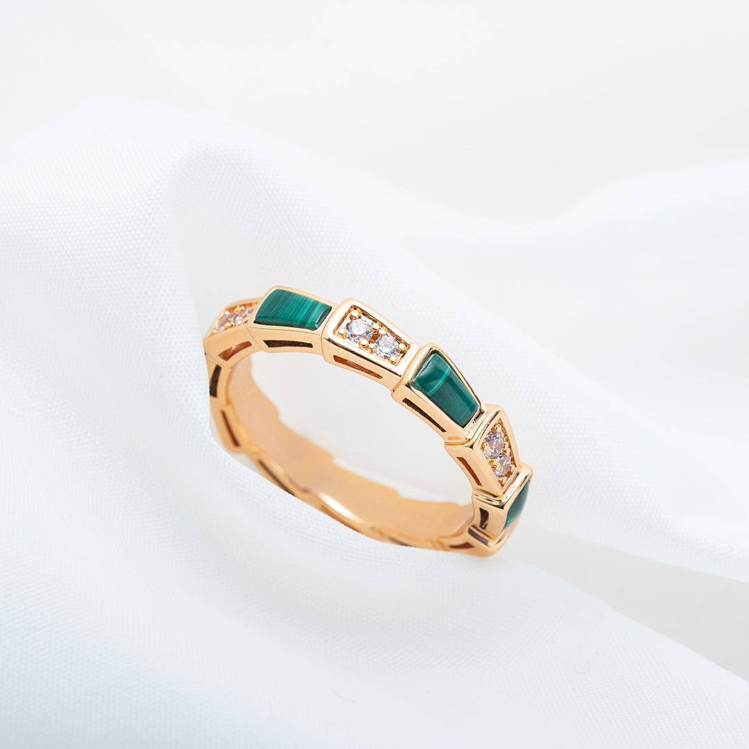 [⭐Glow]SERPENTI RING PINK GOLD MALACHITE DIAMOND 3MM