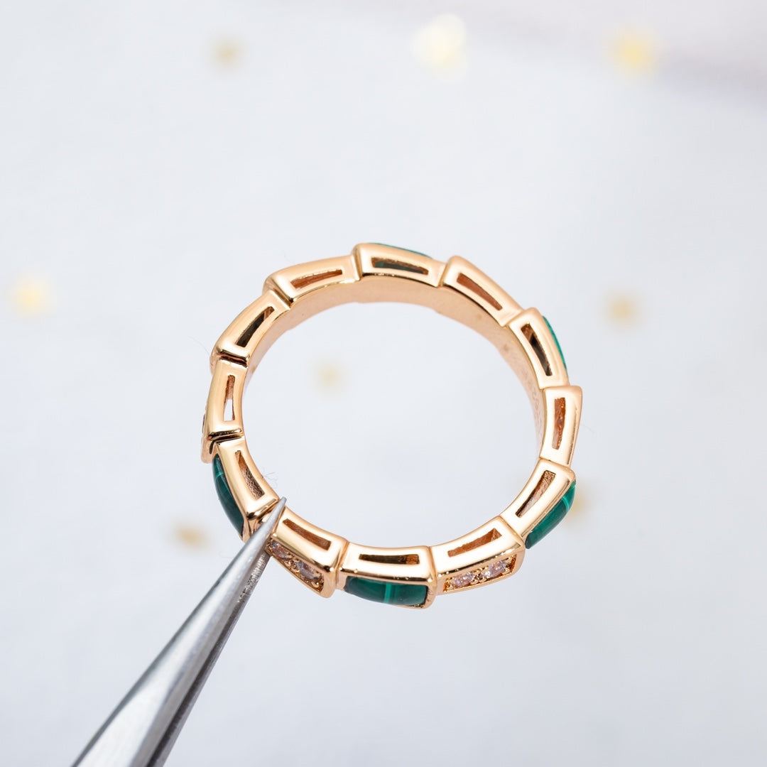 [⭐Glow]SERPENTI RING PINK GOLD MALACHITE DIAMOND 3MM