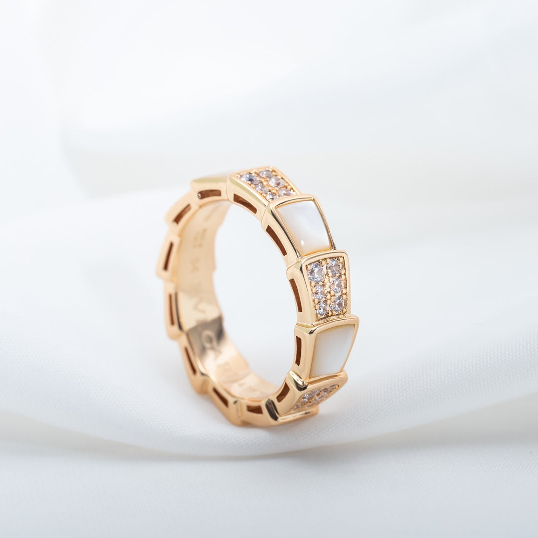 [⭐Glow]SERPENTI RING PINK GOLD MOP DIAMOND PAVED 4MM
