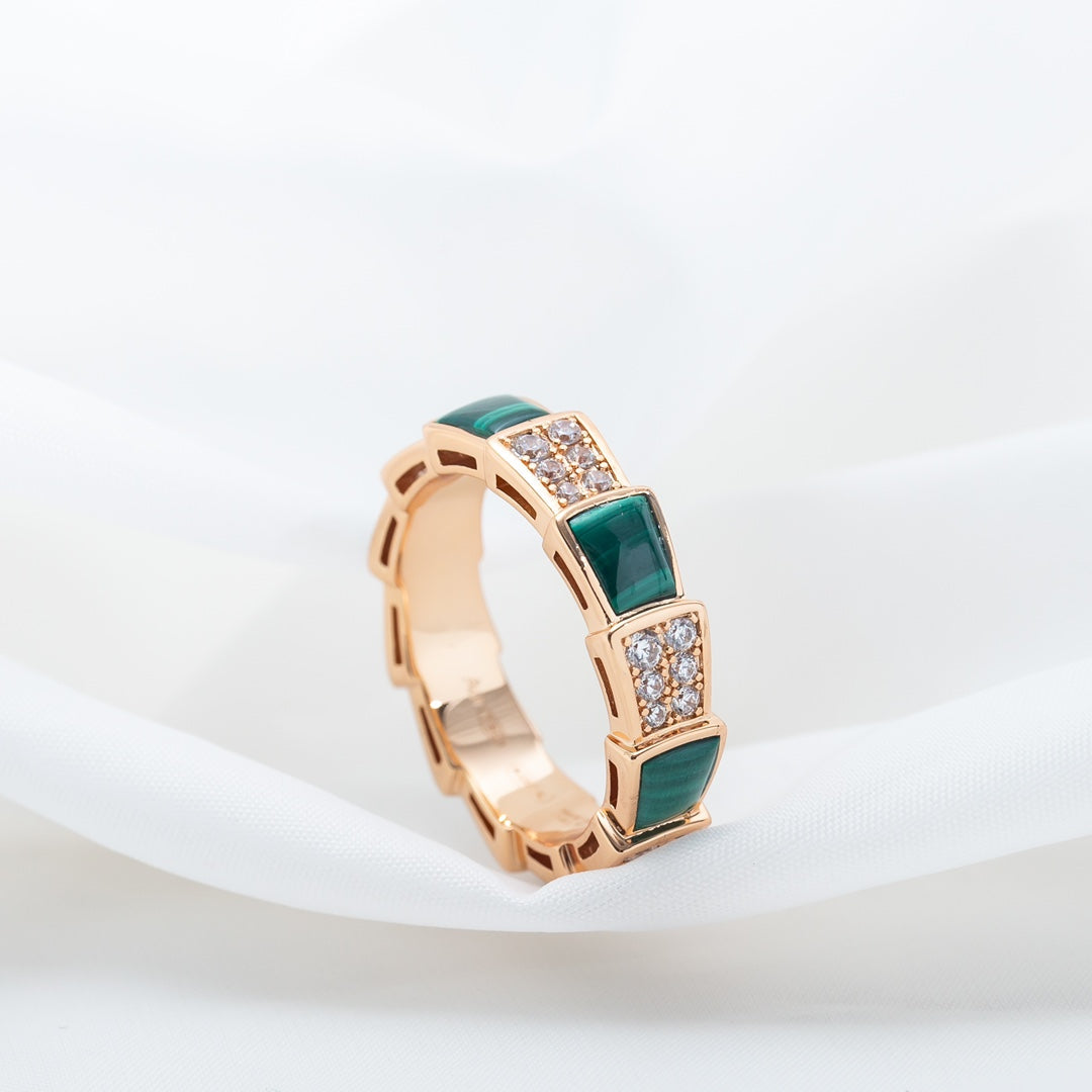 [⭐Glow]SERPENTI RING PINK GOLD MALACHITE DIAMOND PAVED 4MM
