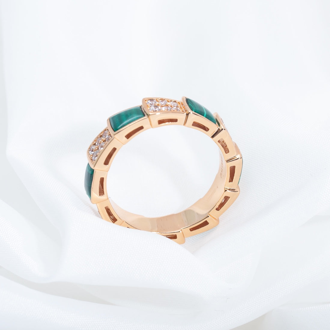 [⭐Glow]SERPENTI RING PINK GOLD MALACHITE DIAMOND PAVED 4MM