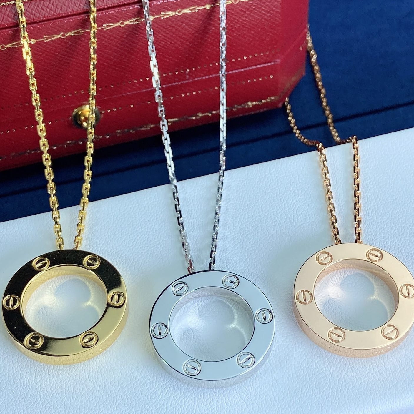 [⭐Glow]LOVE NECKLACE 16MM