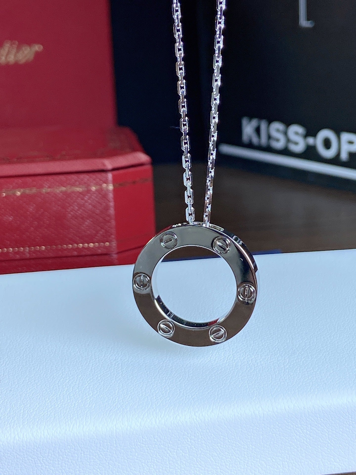 [⭐Glow]LOVE NECKLACE 16MM
