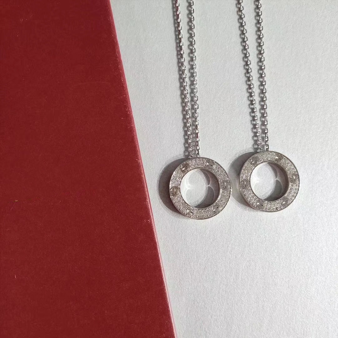 [⭐Glow]LOVE NECKLACE ADJUSTABLE SILVER