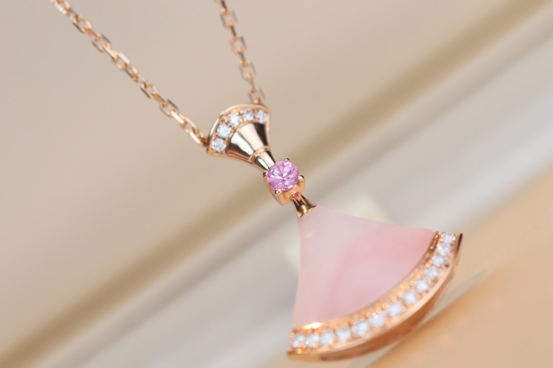 [⭐Glow]DREAM NECKLACE PINK MOP DIAMOND