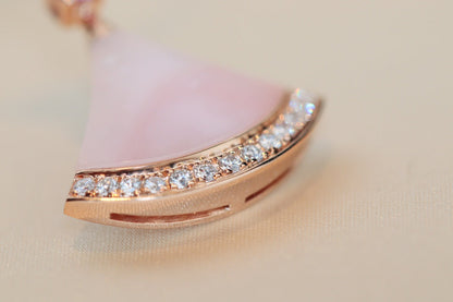 [⭐Glow]DREAM NECKLACE PINK MOP DIAMOND