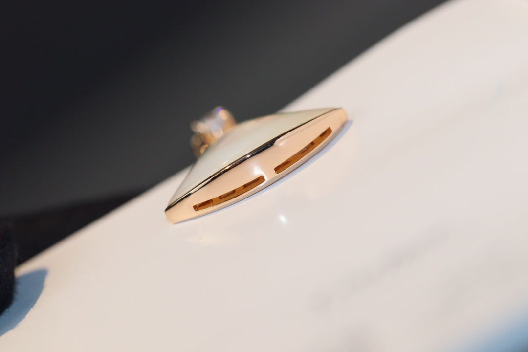 [⭐Glow]DREAM NECKLACE WHITE MOP PINK GOLD 1 DIAMOND
