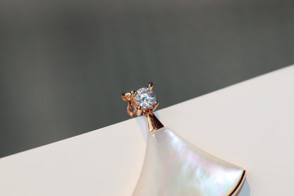 [⭐Glow]DREAM NECKLACE WHITE MOP PINK GOLD 1 DIAMOND