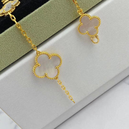 [⭐Glow]MAGIC CLOVER MOP GOLD BRACELET 5 MOTIFS