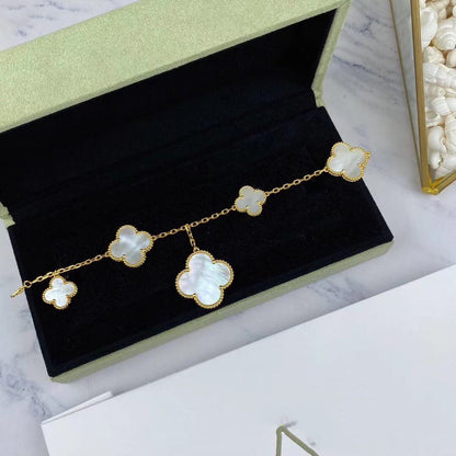 [⭐Glow]MAGIC CLOVER MOP GOLD BRACELET 5 MOTIFS
