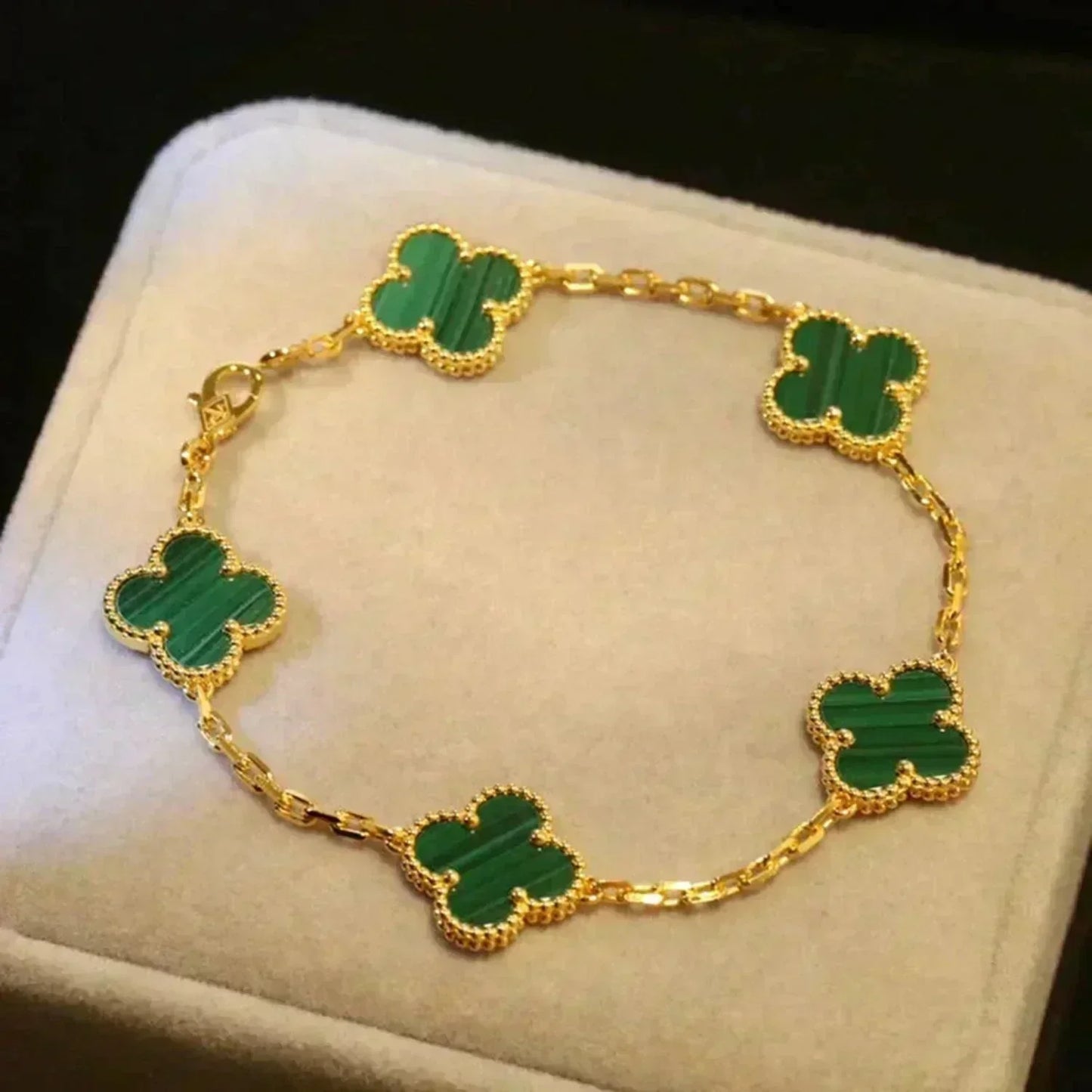 [⭐Glow] CLOVER 5 MOTIF MALACHITE BRACELET COLLECTION