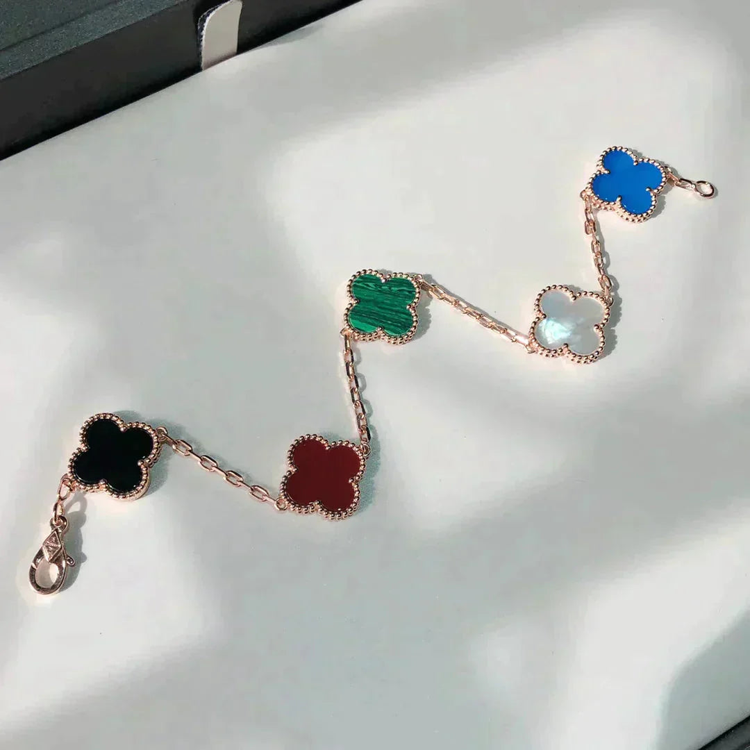 [⭐Glow]CLOVER 5 MOTIFS MULTICOLOR BRACELET