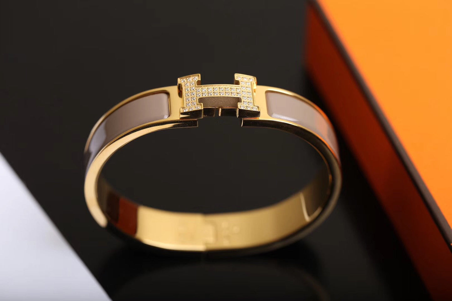 [⭐Glow]H BRACELET GOLD DIAMOND