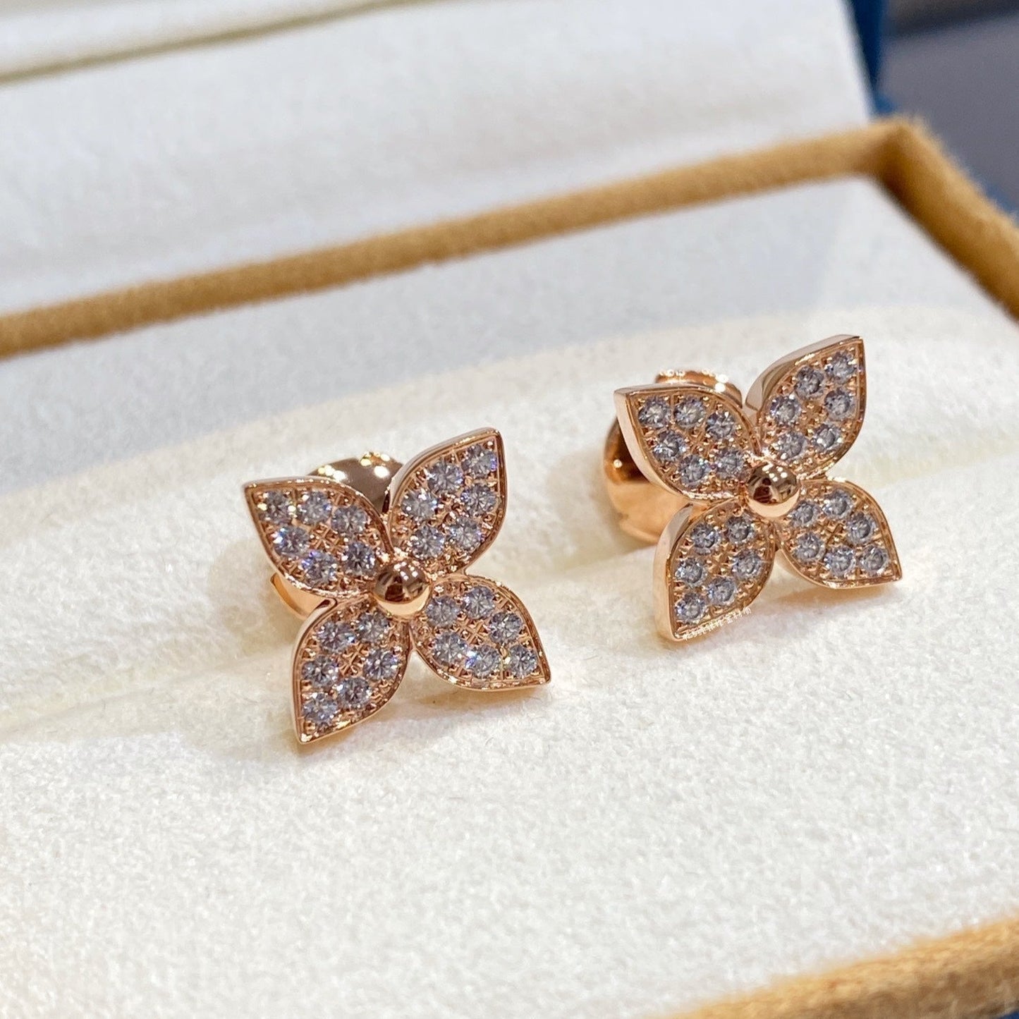 [⭐Glow]STAR DIAMOND EARRINGS