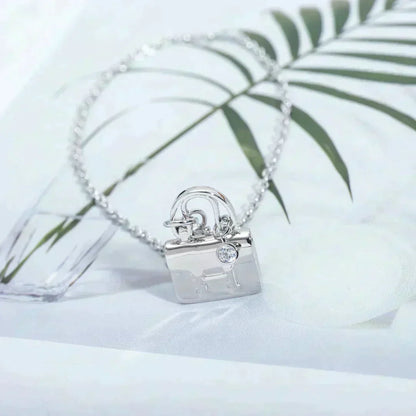 [⭐Glow]AMULETTE PEDANT SILVER NECKLACE